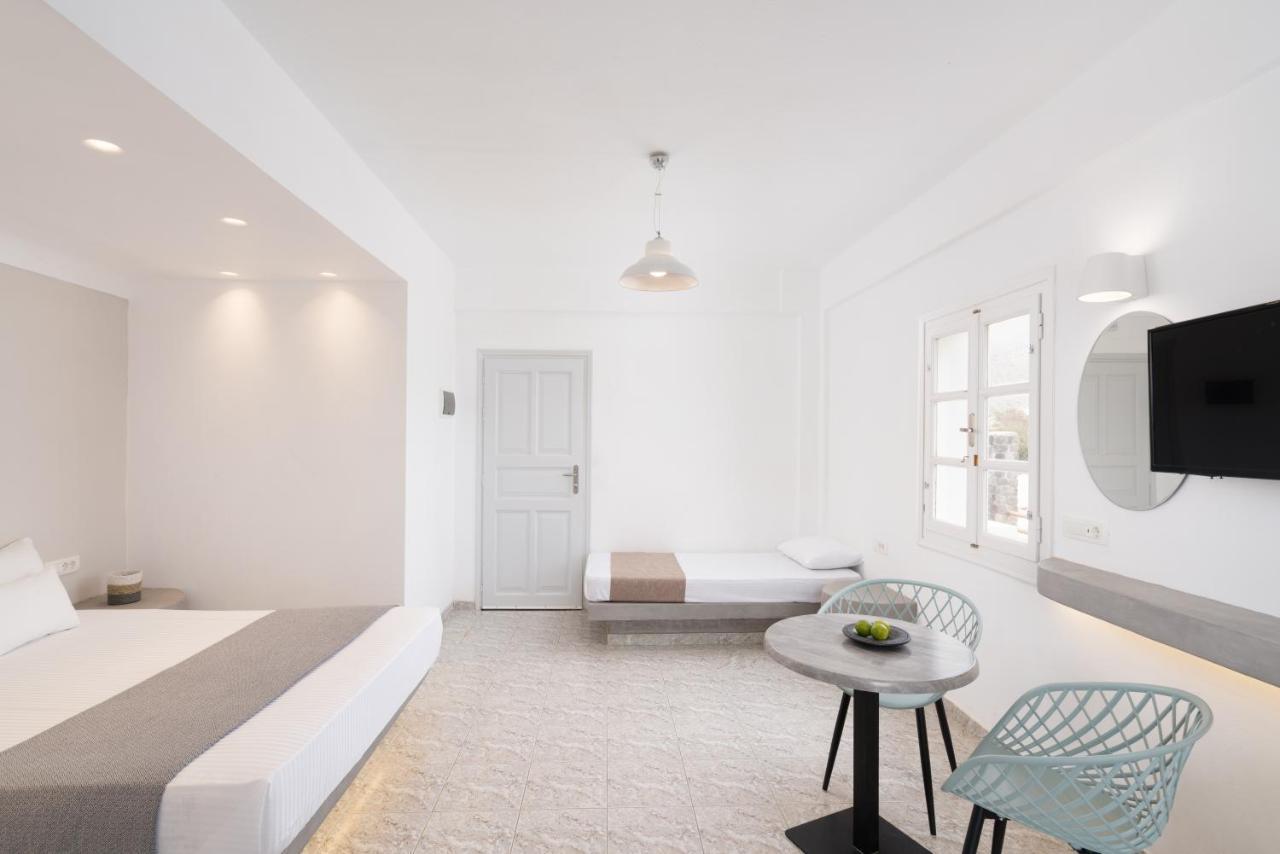 White Lily Suites & Lofts - Adults Only 16 Plus เปริโวลอส ภายนอก รูปภาพ
